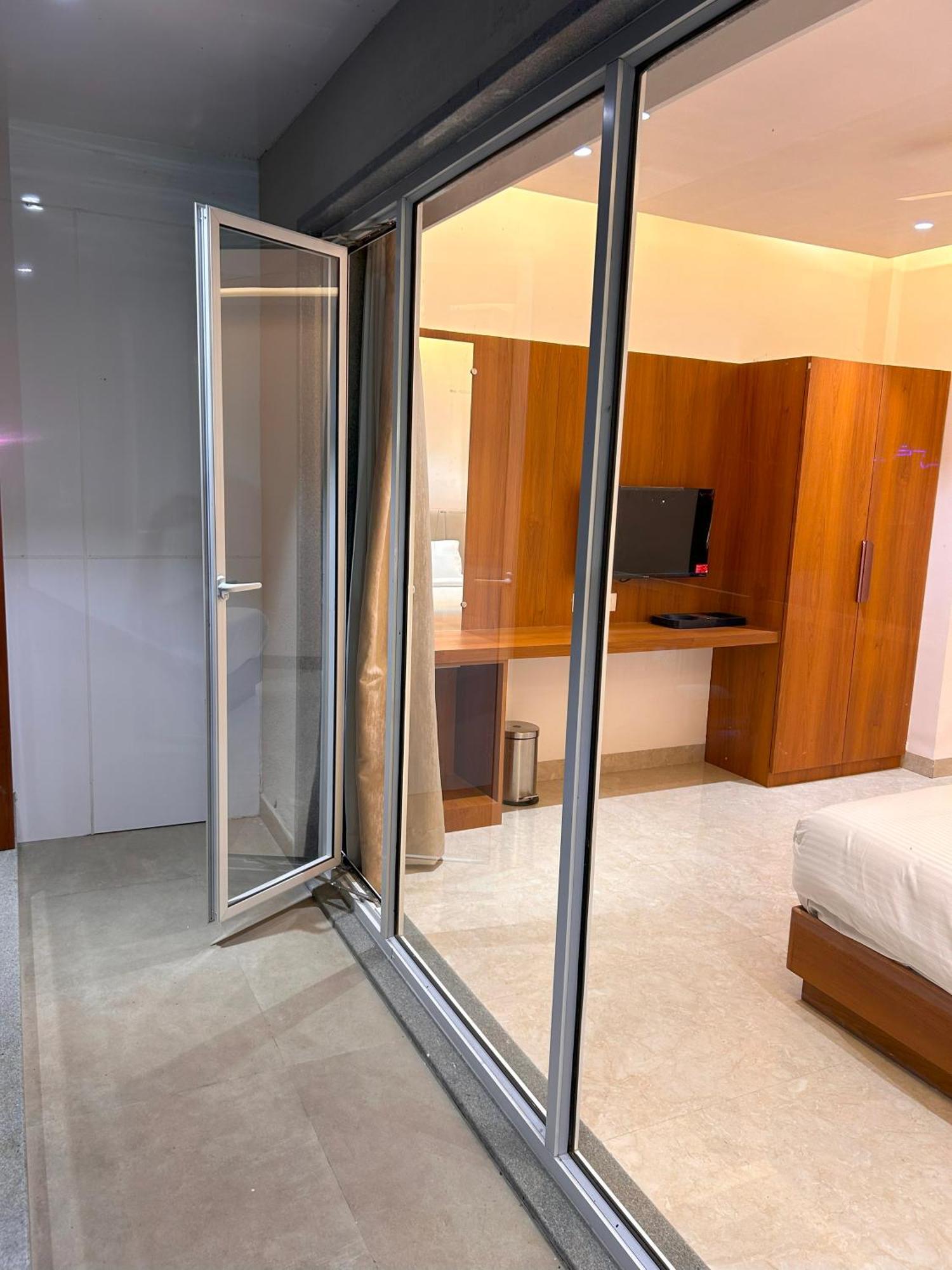 Hotel Neem Heritage Shirdi Ngoại thất bức ảnh